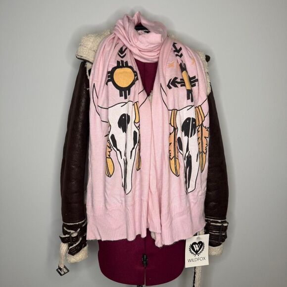 NWT Wildfox Couture Pink Angora Rabbit Hair Scarf with Boho Native Bull Skull - Picture 1 of 4